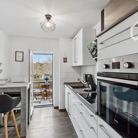 Apartment Close To Vf Tower - 53 Sqm - Fair - Kitchen